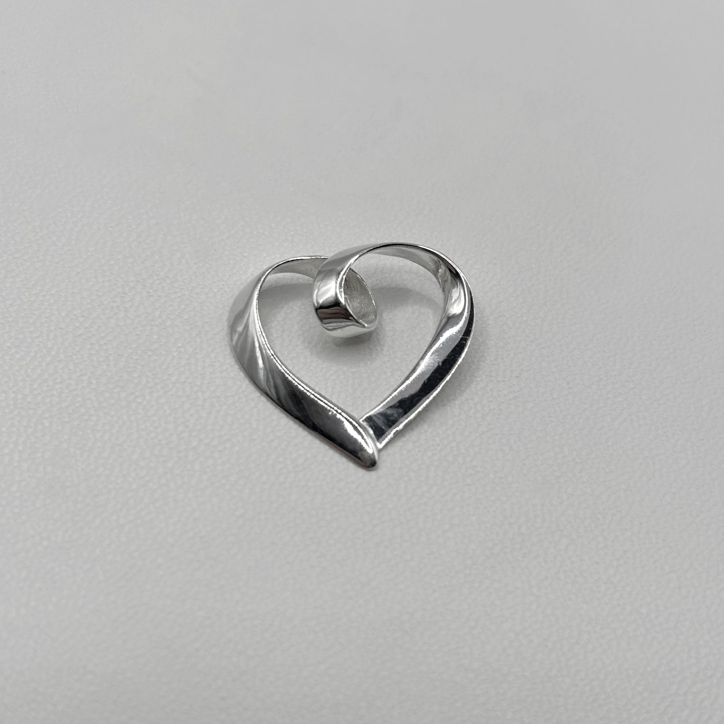 Ribbon Heart Medium Pendant on a Classic Necklace