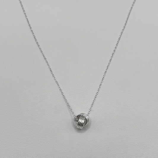 Knot Necklace
