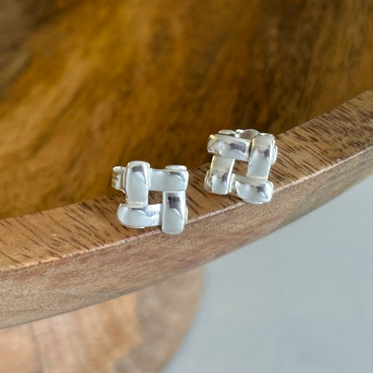 Lattice Square Stud Earrings