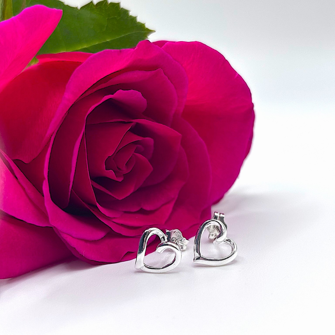 Ribbon Heart Stud Earrings